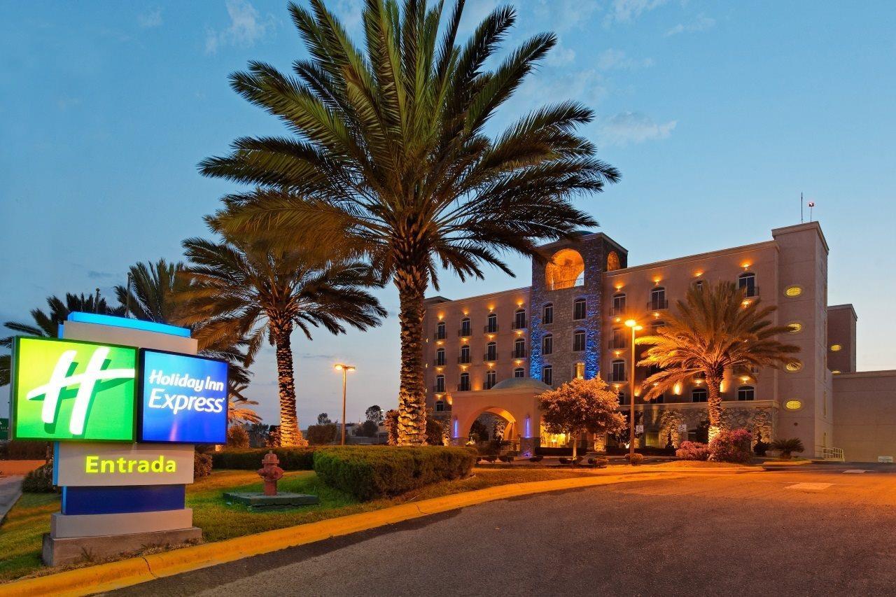 Holiday Inn Express Silao-Aeropuerto Bajio By Ihg Exterior photo