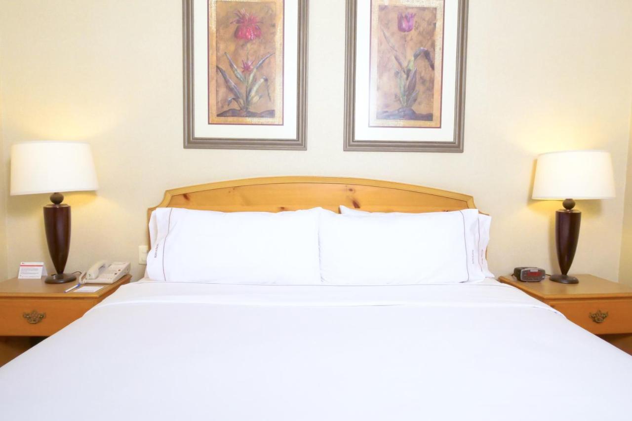 Holiday Inn Express Silao-Aeropuerto Bajio By Ihg Exterior photo