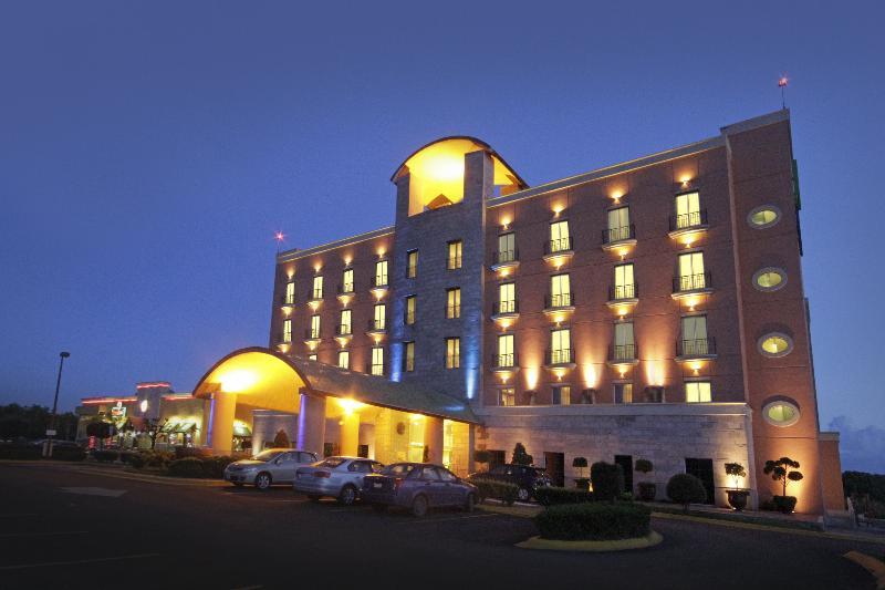 Holiday Inn Express Silao-Aeropuerto Bajio By Ihg Exterior photo